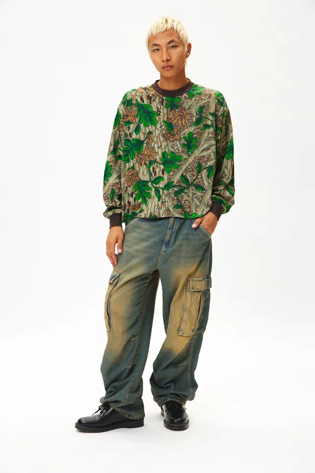 Vintage By UO Leaf Camo Long Sleeve Tee