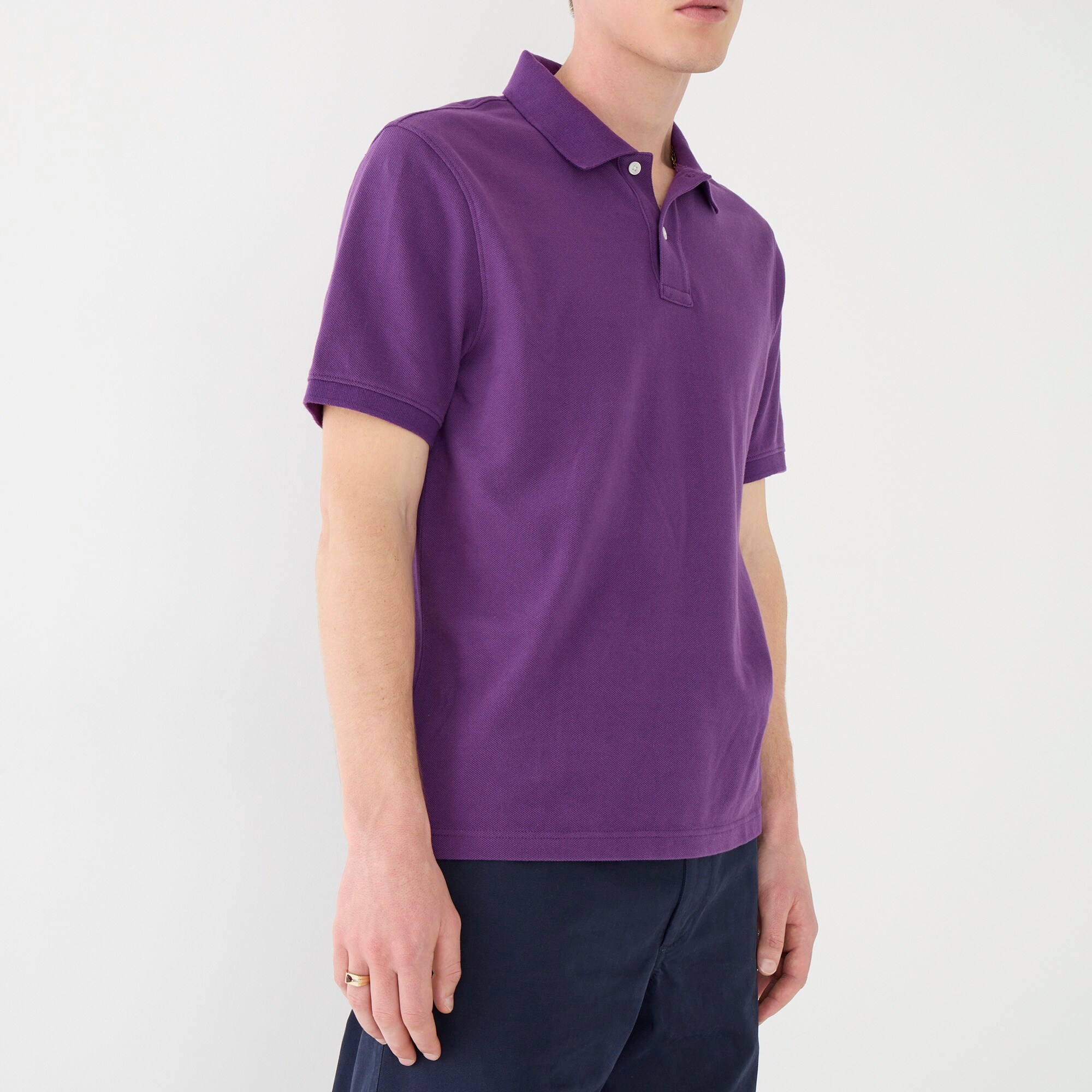 Classic piqu&eacute; polo shirt