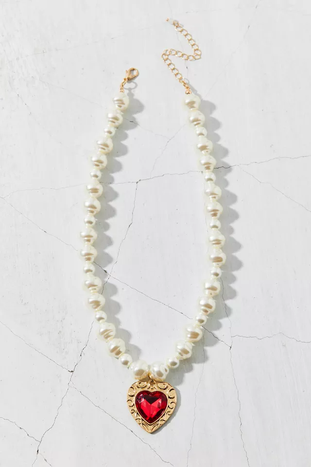 Aphrodite Rhinestone Heart Pearl Necklace