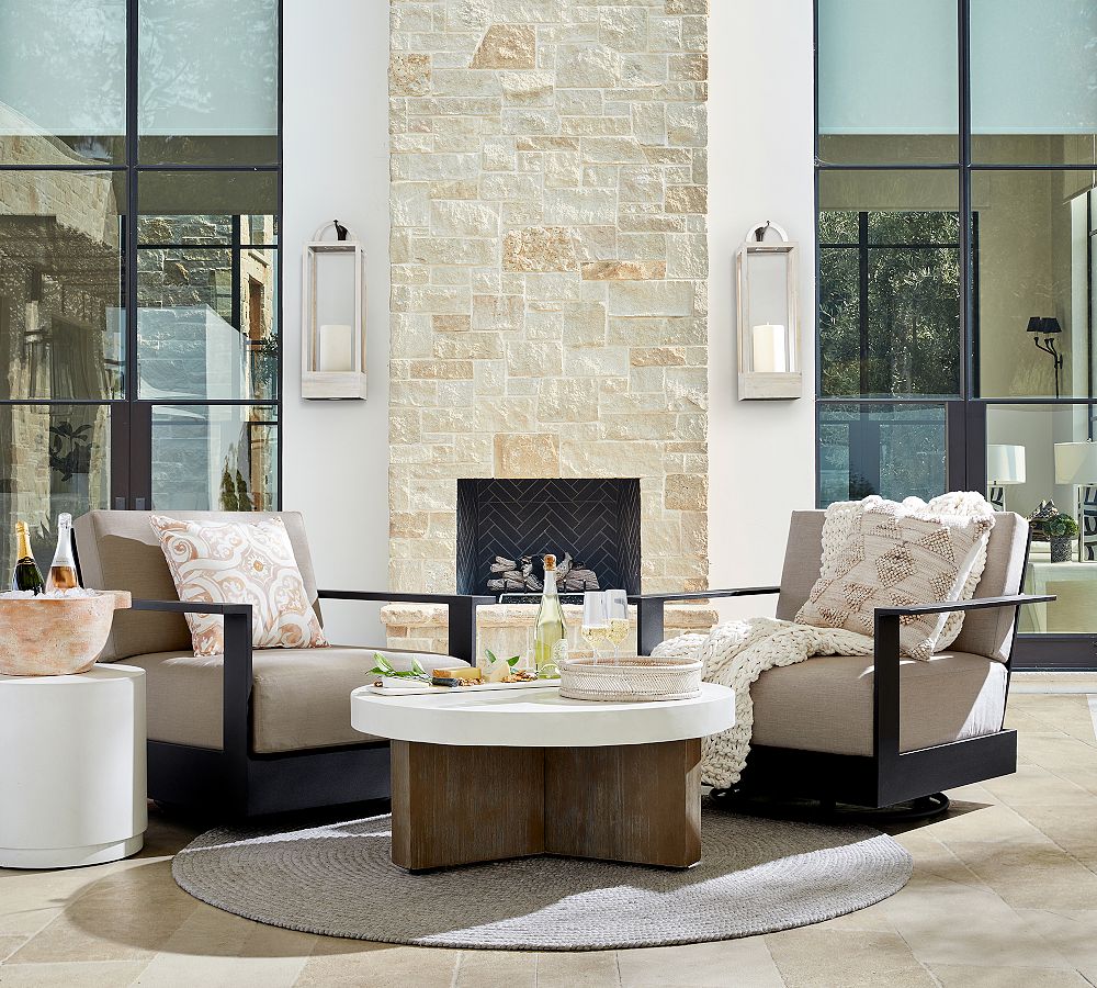 Malibu Metal Platform Swivel Outdoor Lounge Chair