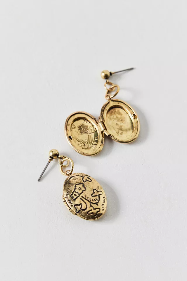 Etched Oval Locket Earring