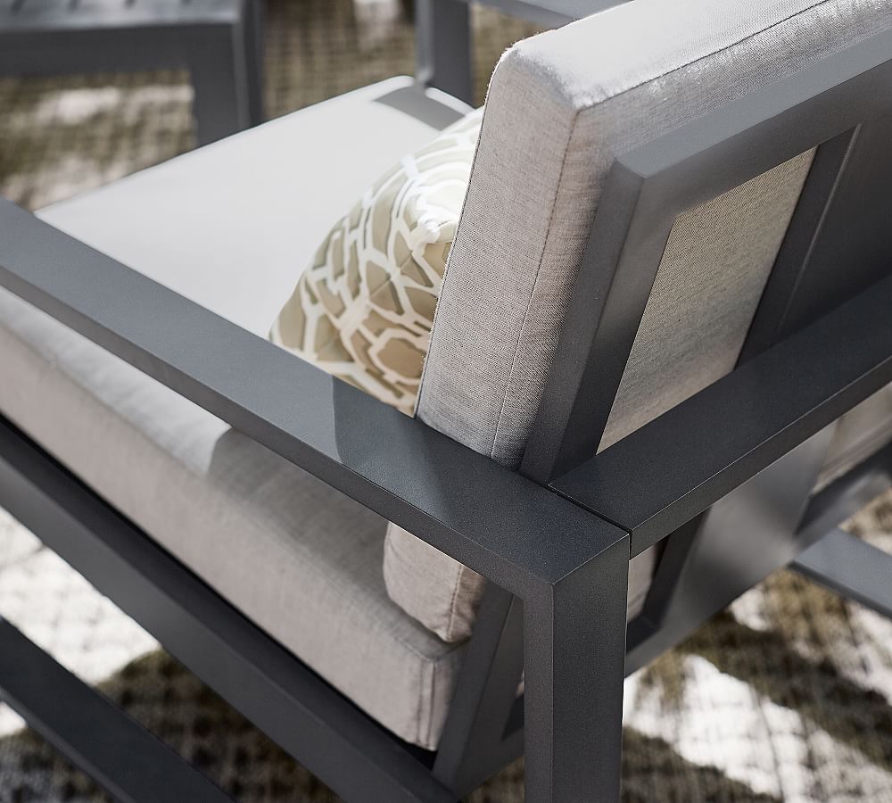 Indio Metal Outdoor Lounge Chair