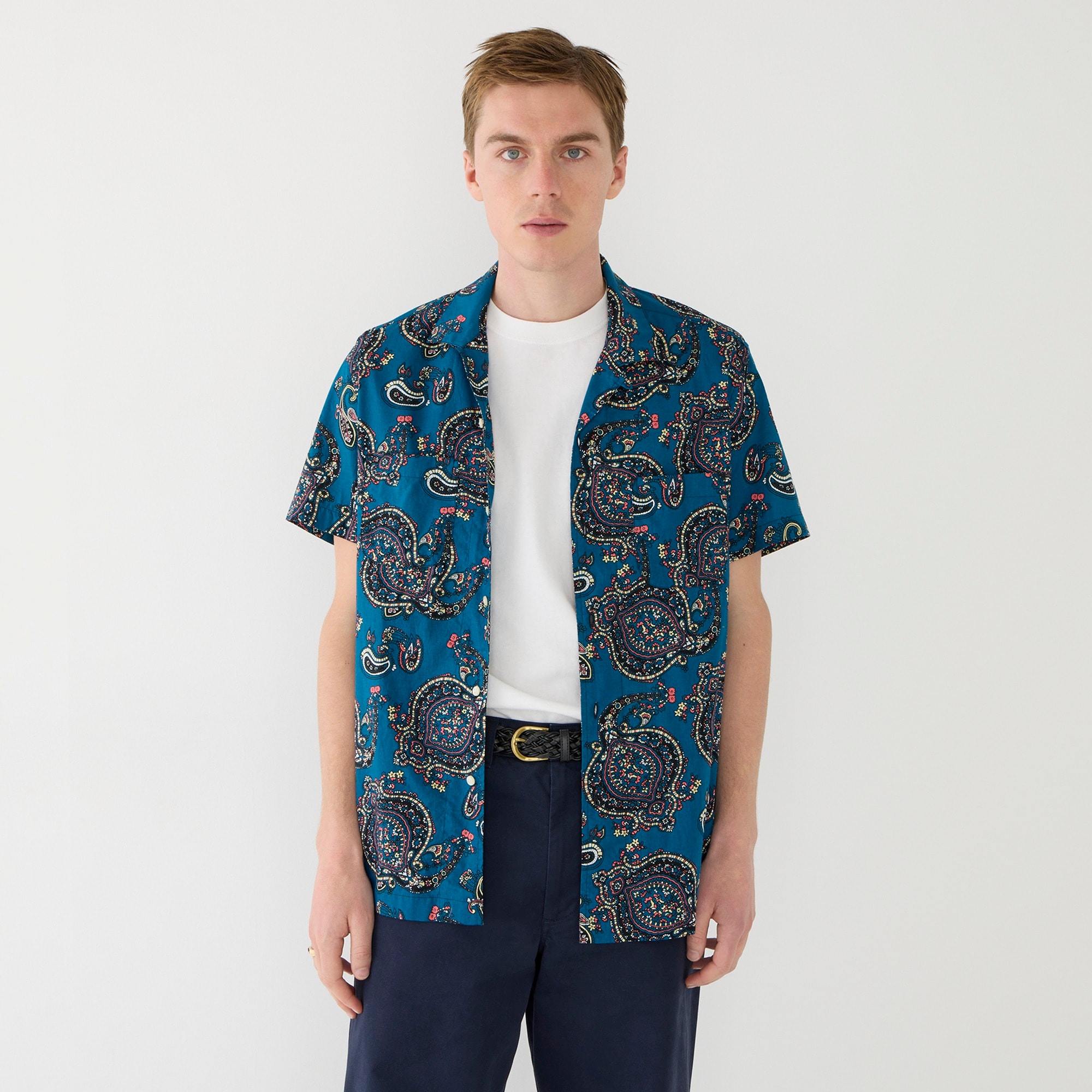 Short-sleeve slub cotton camp-collar shirt in print