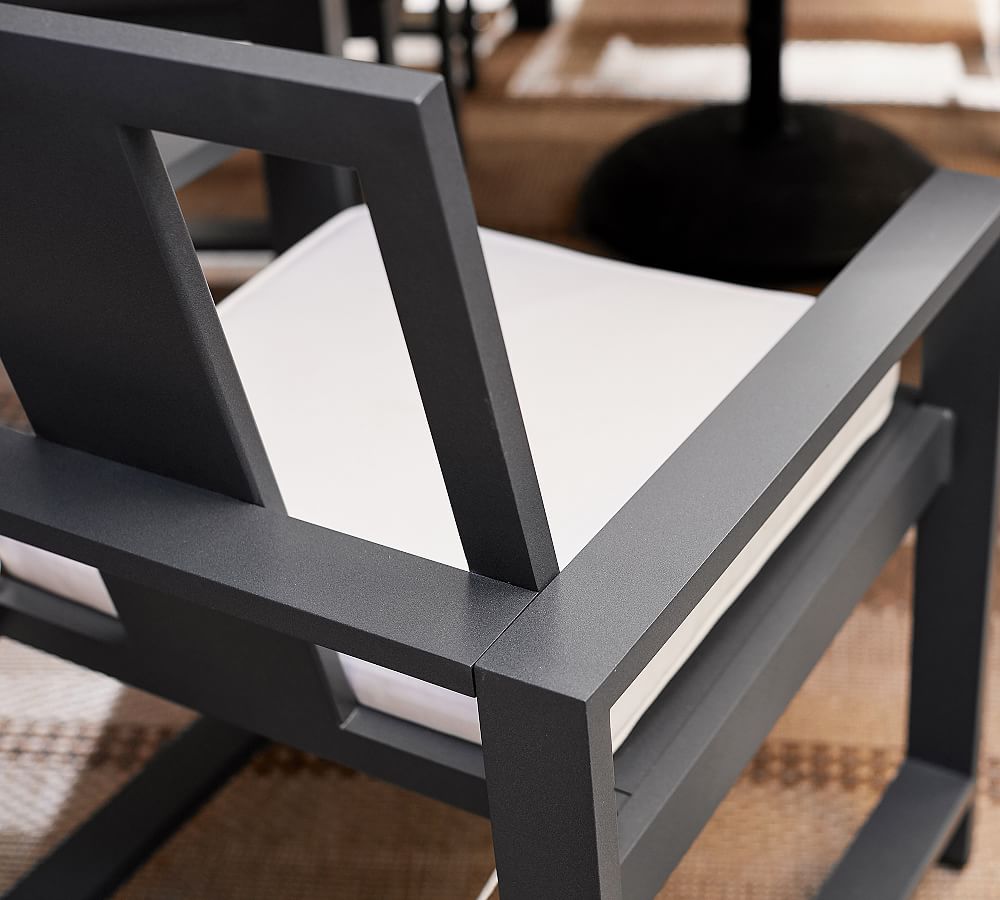 Indio Metal Outdoor Dining & Armchairs