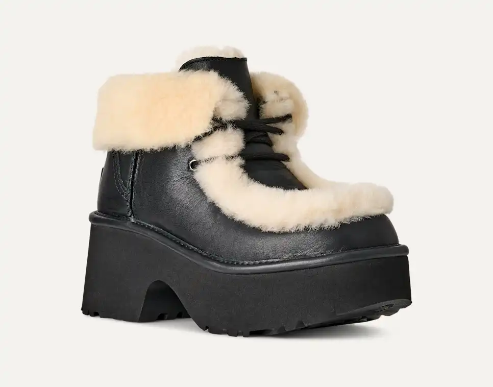 Women's Classic Esmee Leather Lace Up Boot
