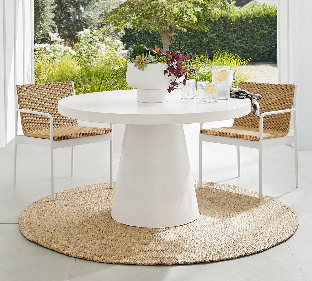 Pomona Concrete Round Outdoor Dining Table (36"-51")