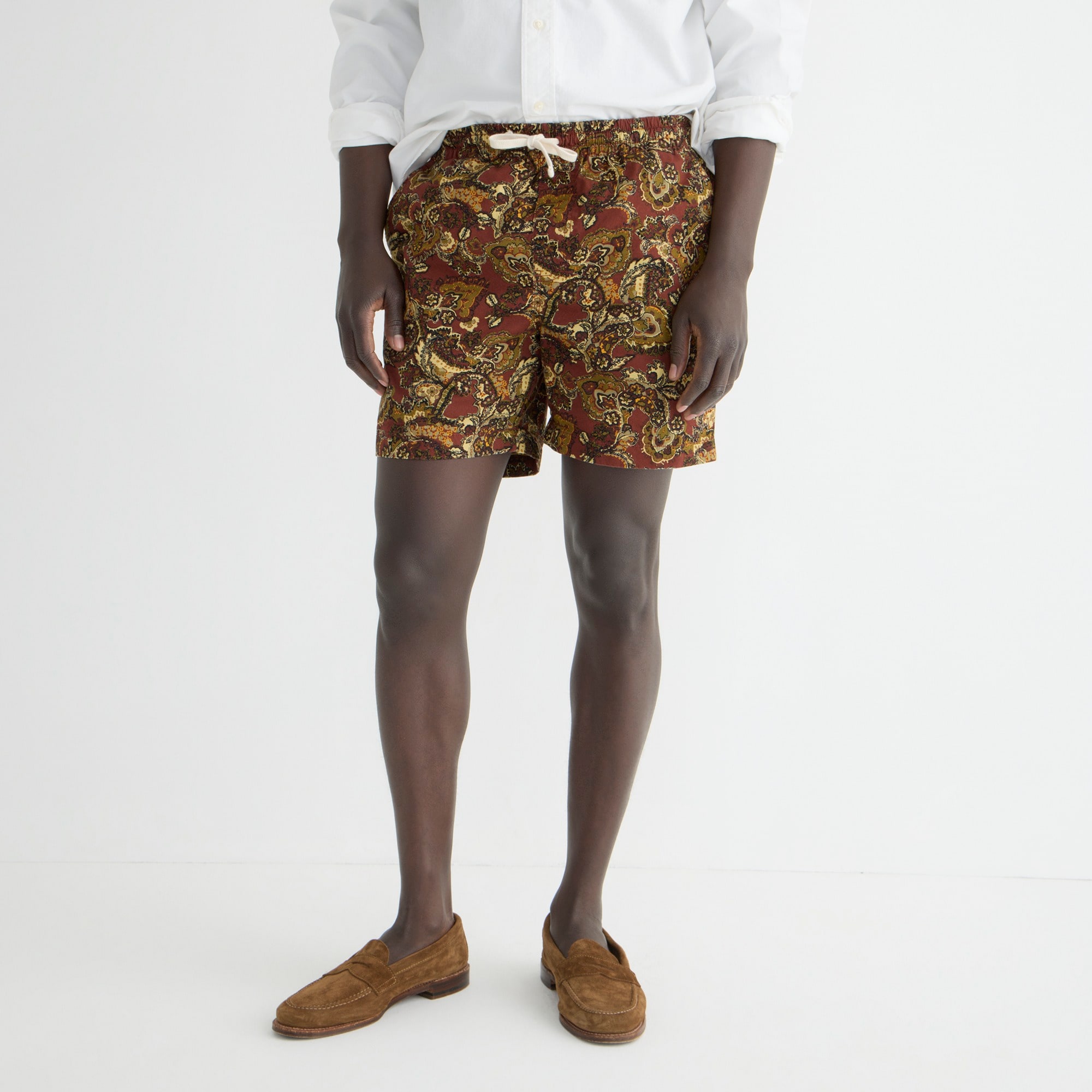 6" dock short in paisley print