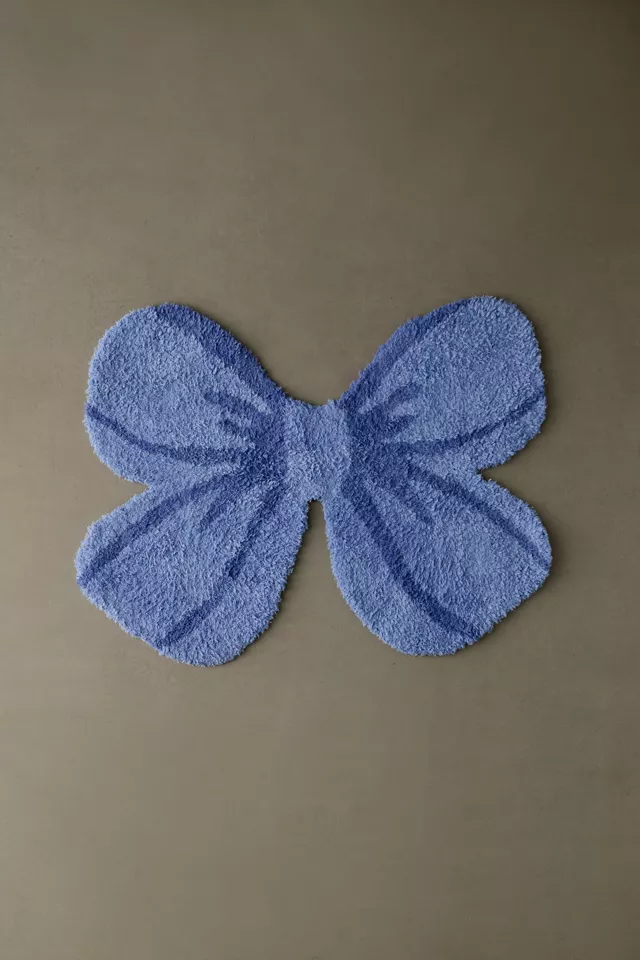 Bow Tufted Shag Rug
