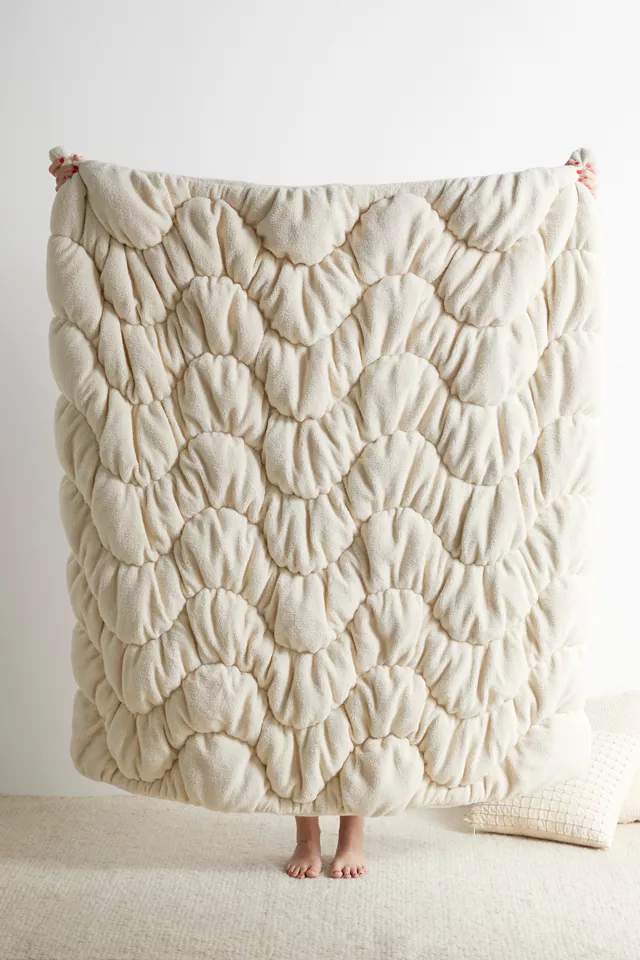 Gwendolyn Fleece Throw Blanket