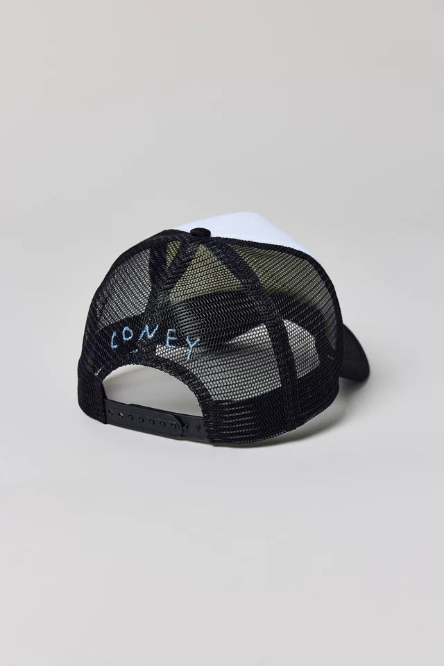 Everlast Flames Logo Trucker Hat