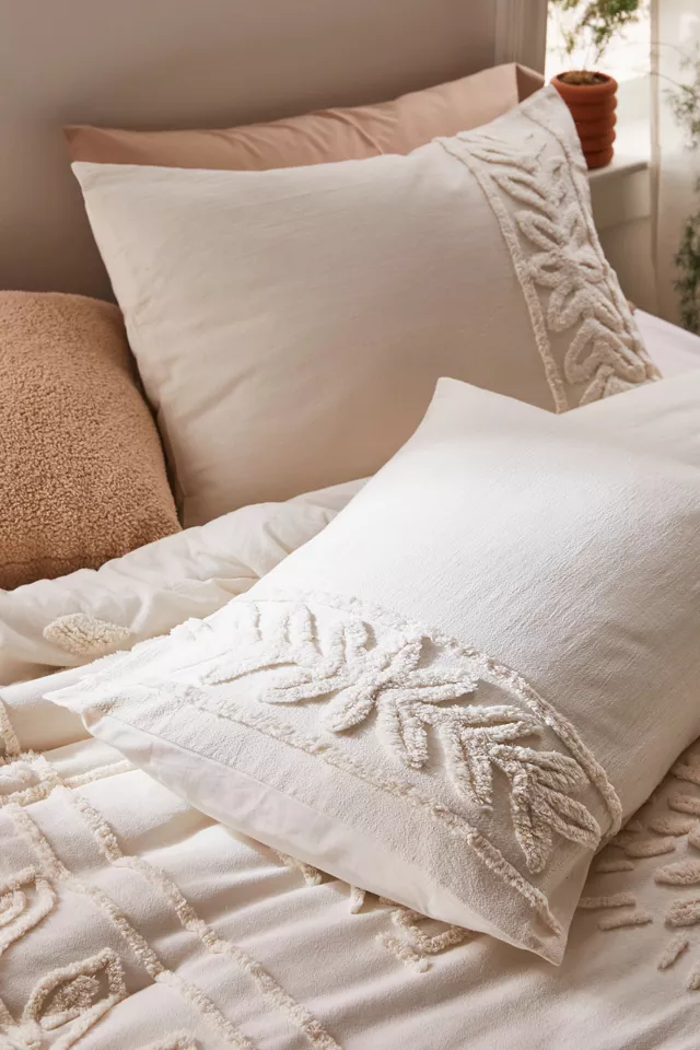 Jackie Tufted Floral Sham Set
