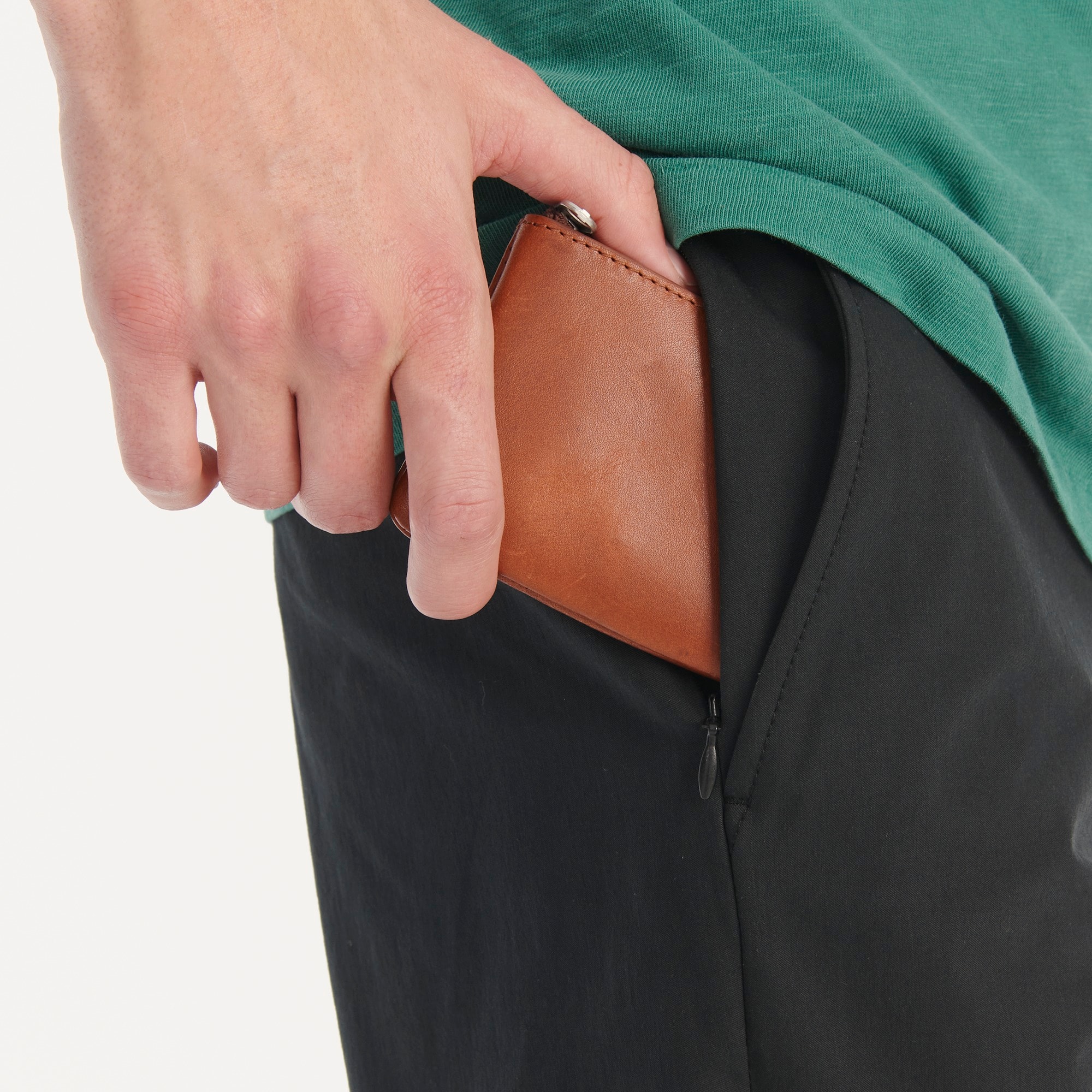 770&trade; Straight-fit tech pant