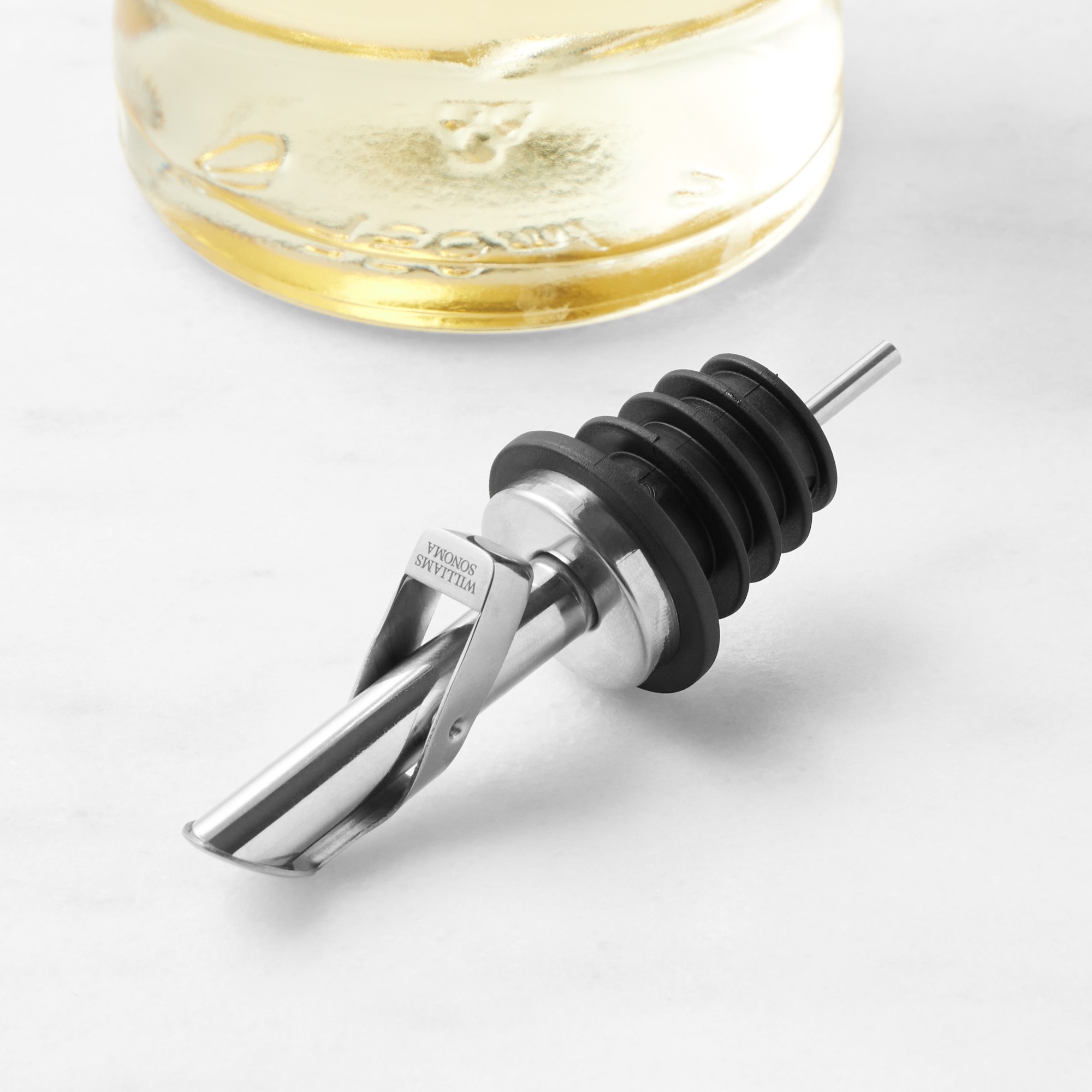 Signature Pour Spout