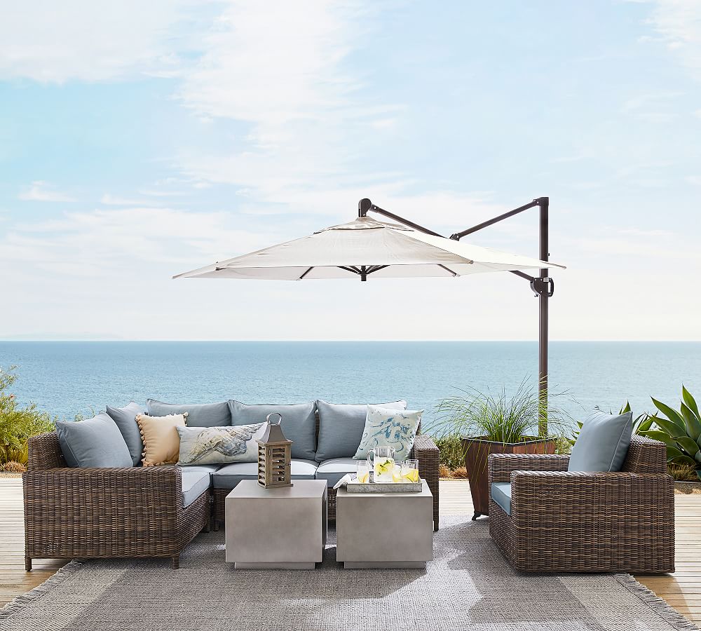 Torrey Wicker 4-Piece Square Arm Outdoor Sectional (101")