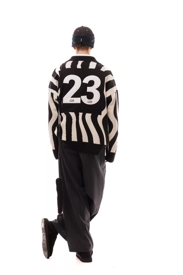 LC23 Looney Tunes Juventus Polo Pullover Sweater