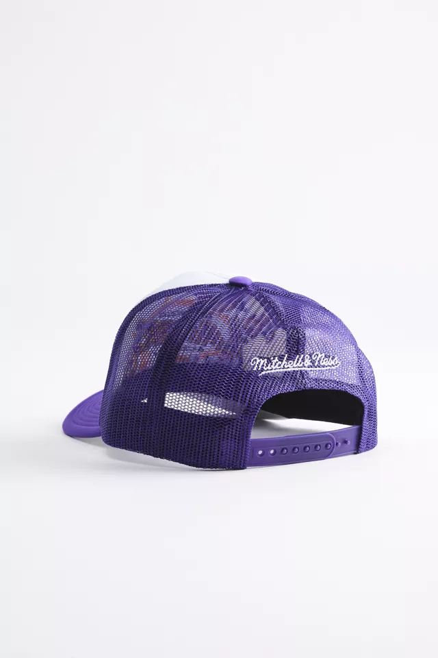 Mitchell & Ness NBA Los Angeles Lakers Patch Trucker Hat