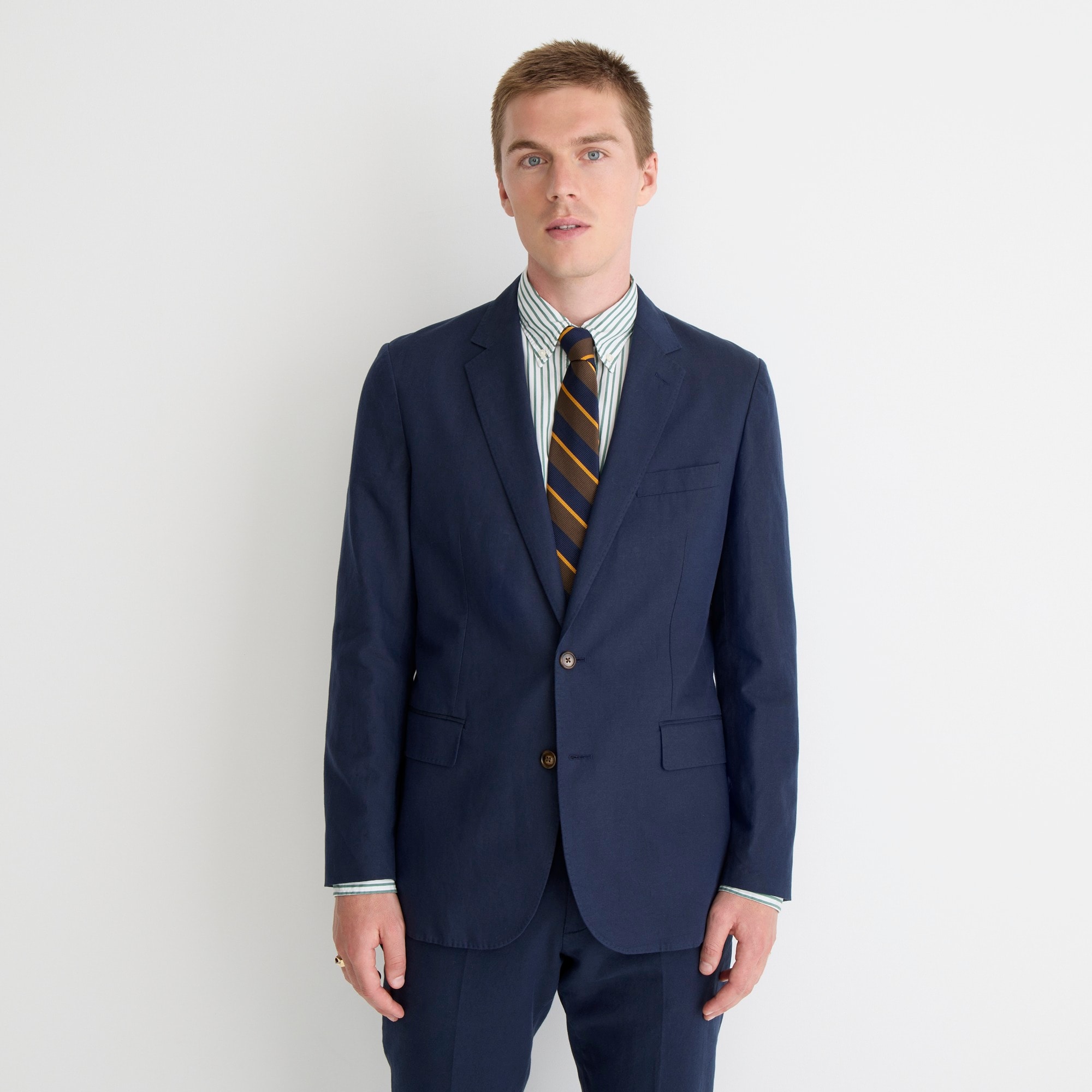 Ludlow Slim-fit unstructured suit jacket in Irish cotton-linen blend
