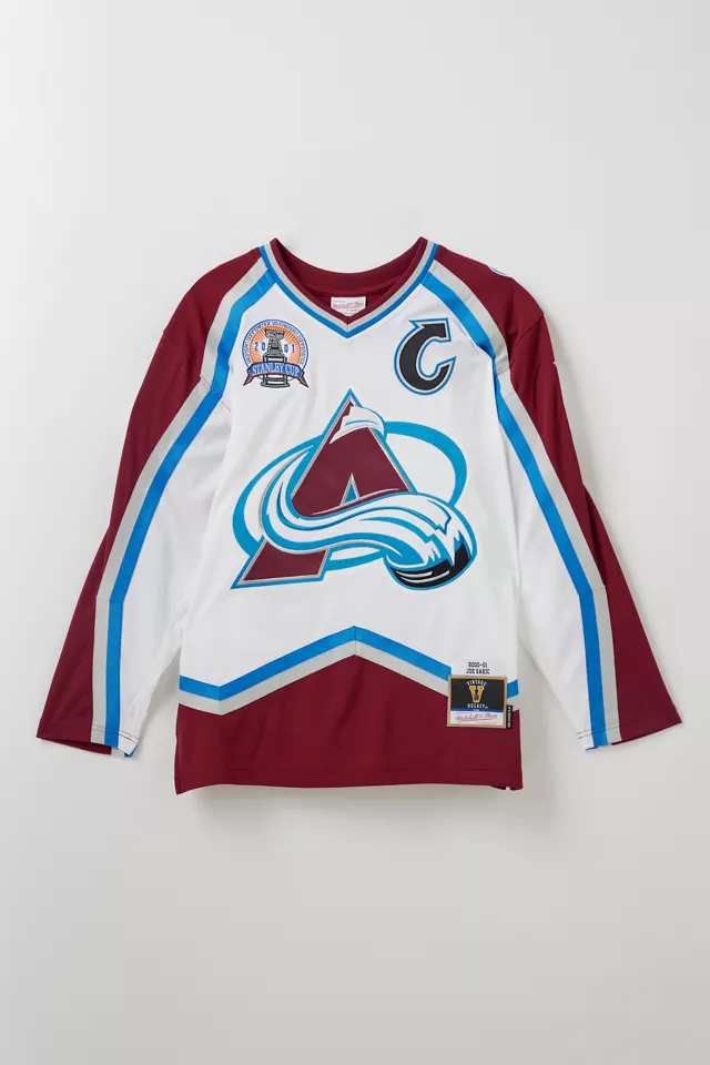 Mitchell & Ness NHL Colorado Avalanche Joe Sakic 2000-01 Hockey Jersey
