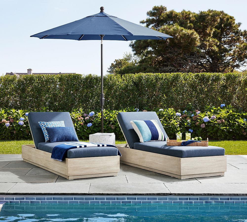 Indio Eucalyptus Modern Platform Single Outdoor Chaise