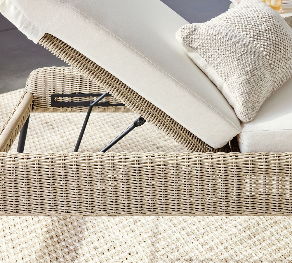 Tulum Stackable Outdoor Chaise