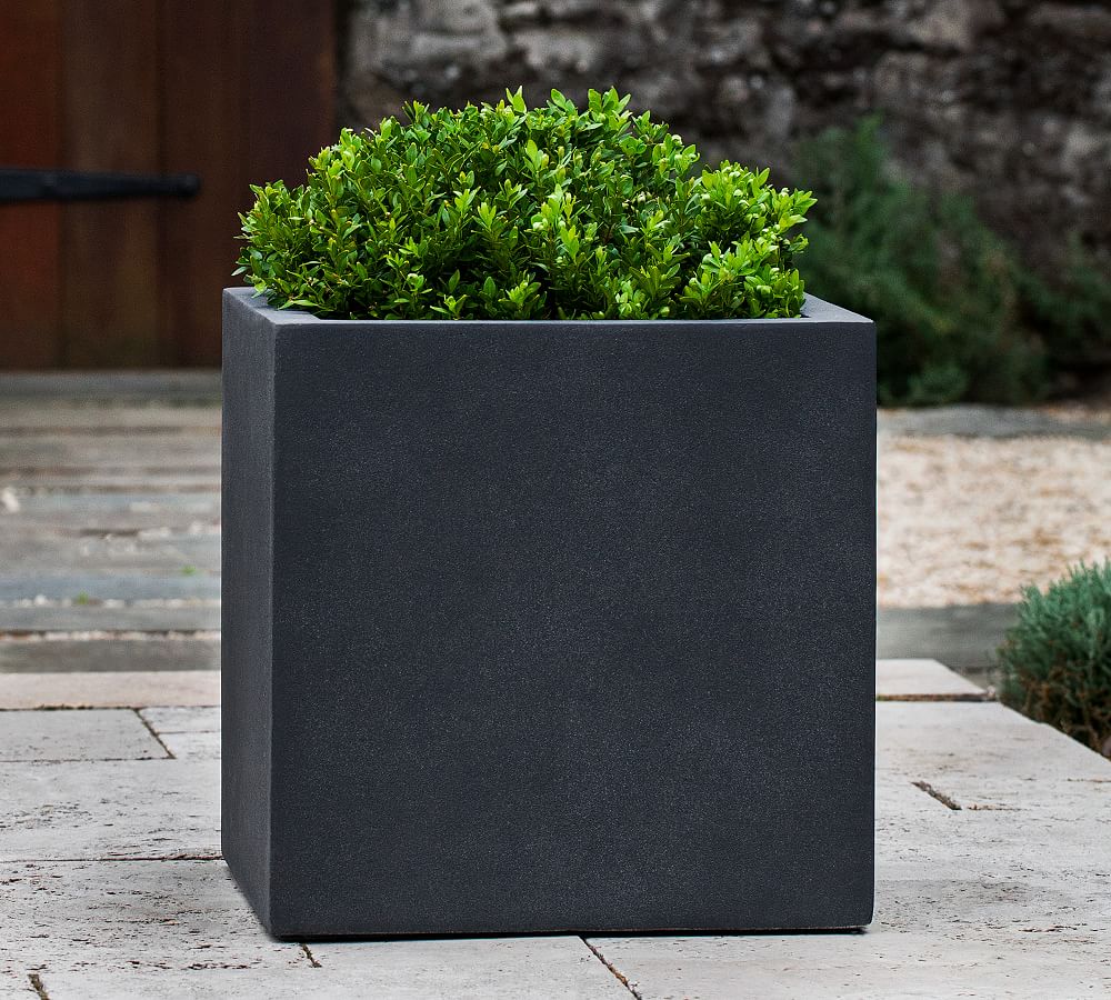 Rilynn Square Outdoor Planters