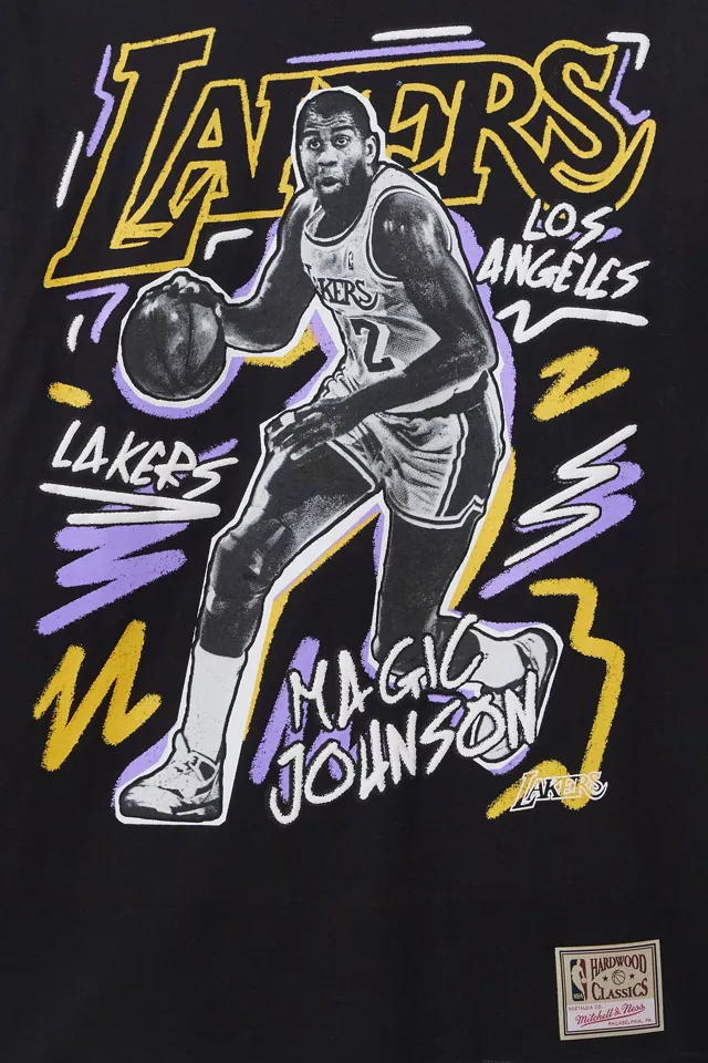 Mitchell & Ness NBA Magic Johnson Los Angeles Lakers Chalked Up Graphic Tee