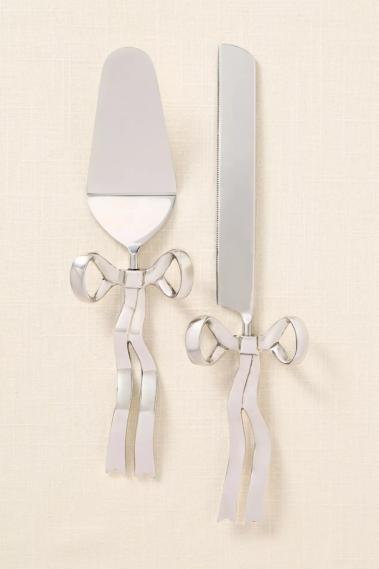 Benedita Stainless Steel Bow Cake Serve Set