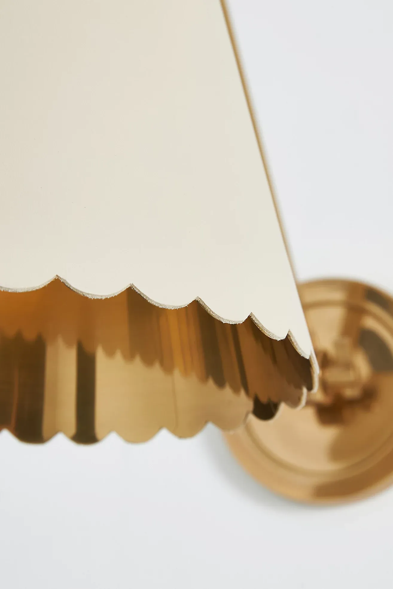 Roberta Scalloped Leather Task Sconce Wall Light