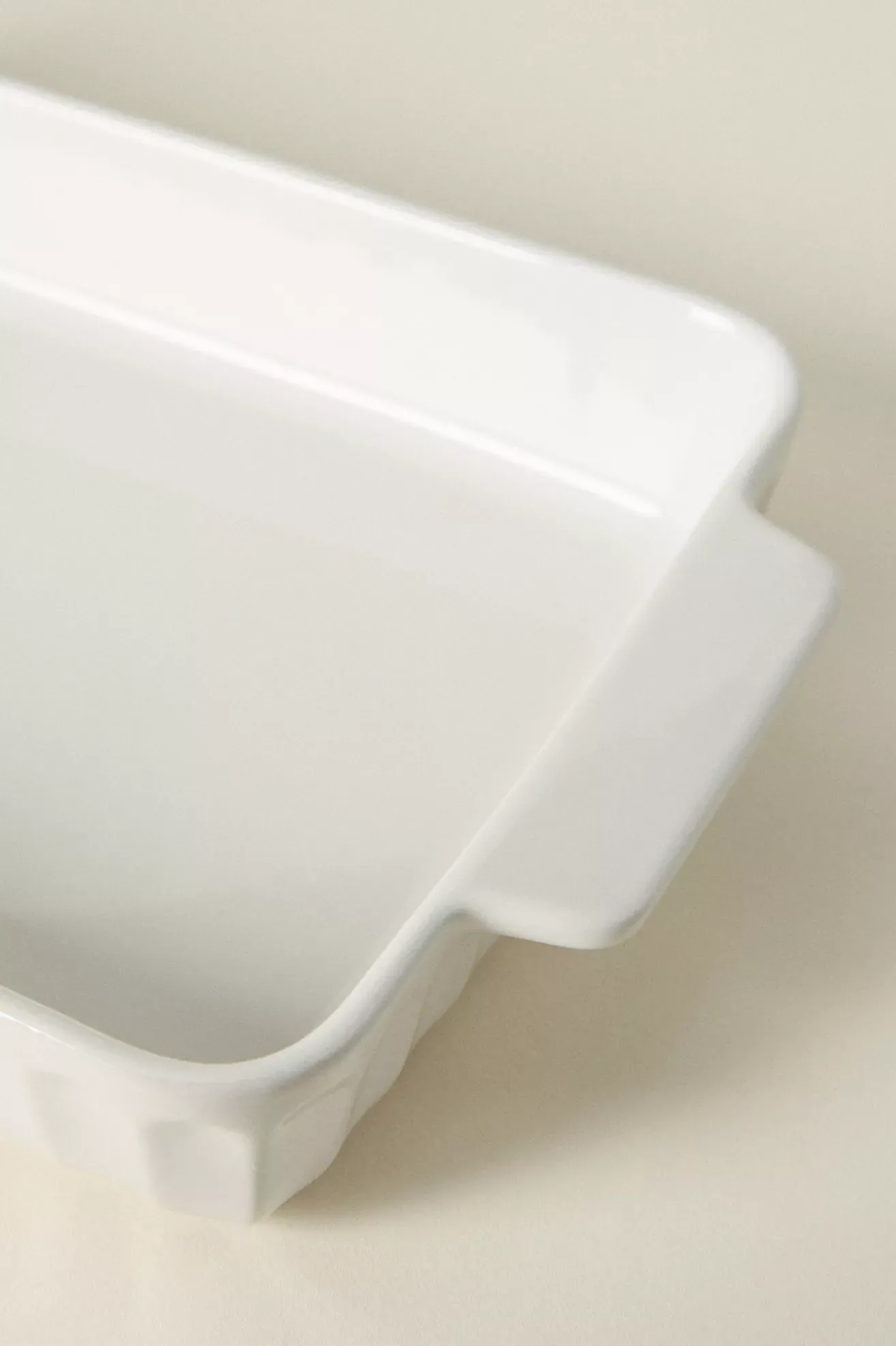 The Latte Stoneware Baking Dish: Amelie Edition