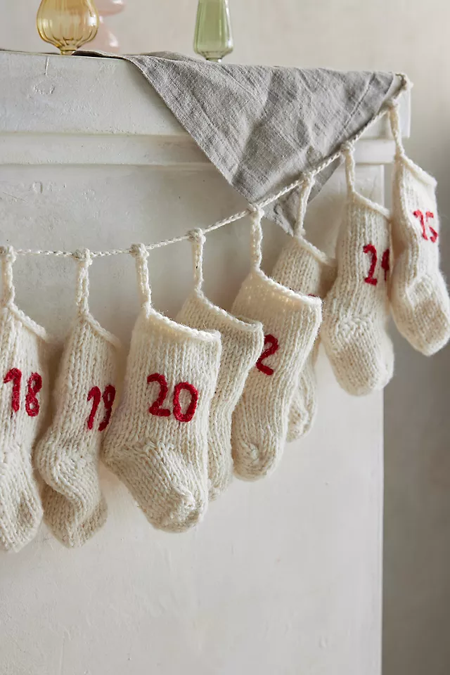 Advent Stocking Garland