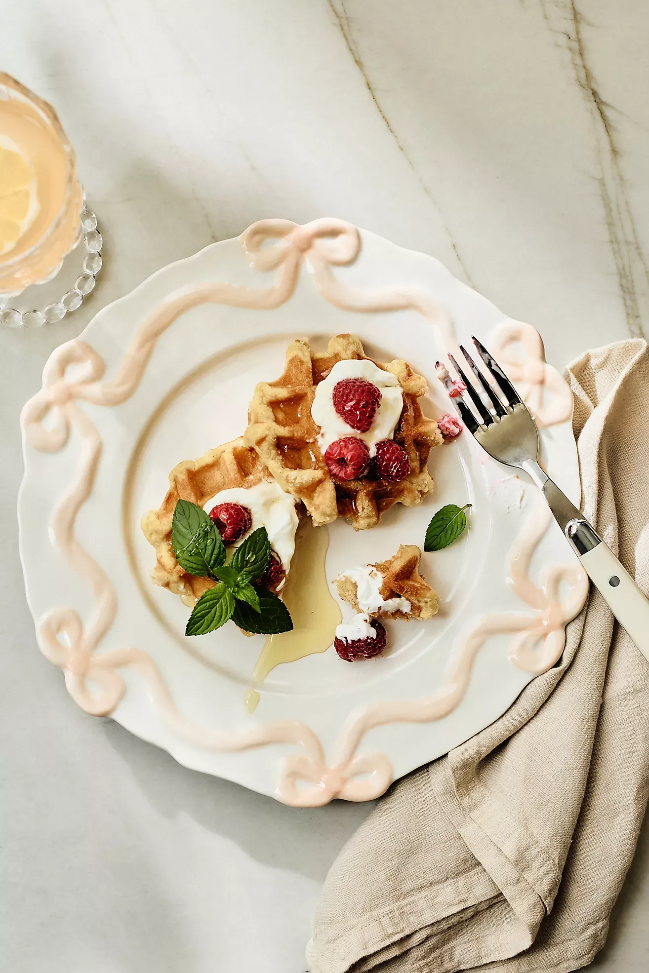 Benedita Bow Stoneware Dinner Plates, Set of 4