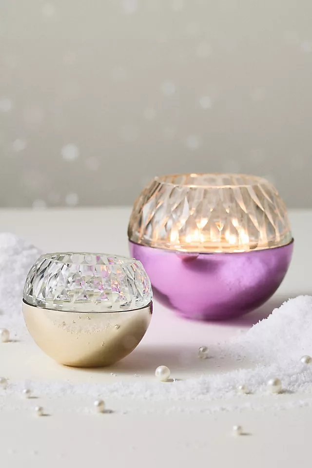 Glass Ornament Woody Crisp Cedar Glass Candle